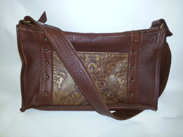 Medium Pocketbook