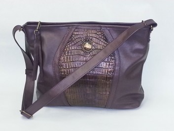 Dyed-caiman-crocodile